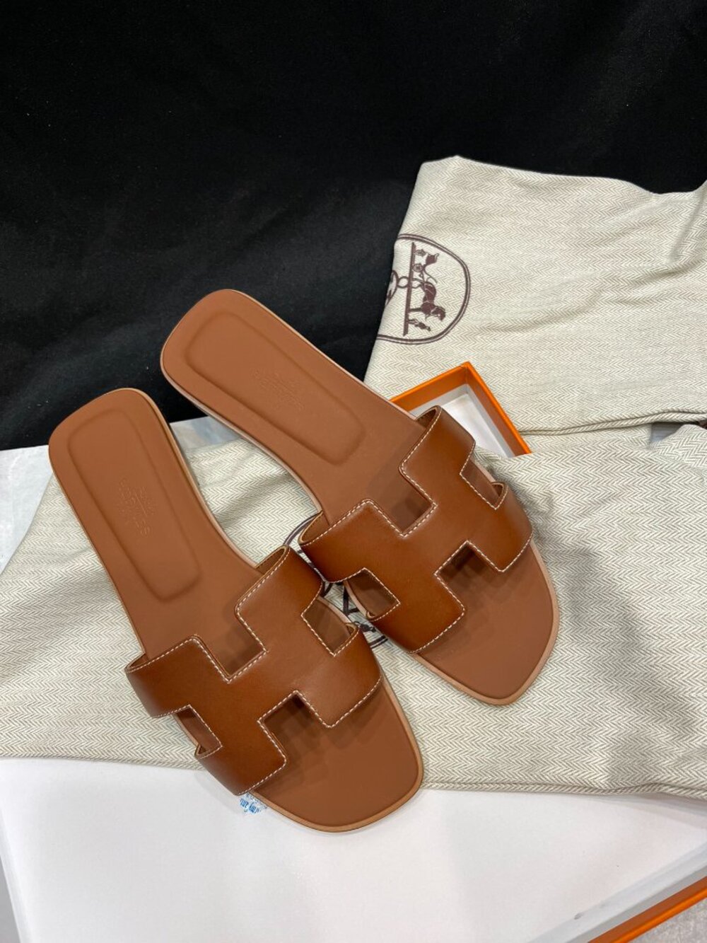 Hermès Oran H-Shaped Sandals - Picture 2 of 9